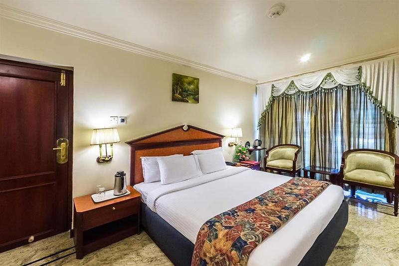Westway Hotel Кожикоде Экстерьер фото